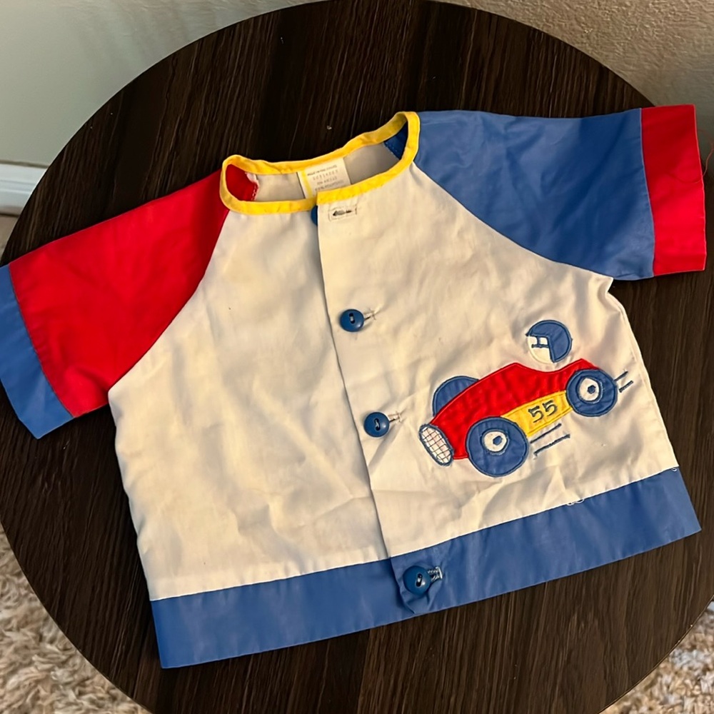 ❤️3/$25 (9mos) VINTAGE 70s/80s Race car Baby Shirt Red & Blue #55 Embroidered